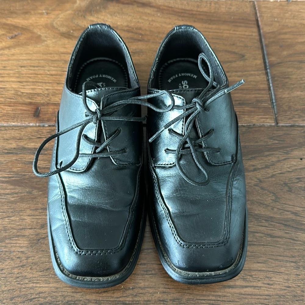 Sonoma Goods For Life® Boys' Dress Shoes Size 1.